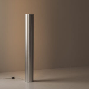 Metal tube floor lamp
